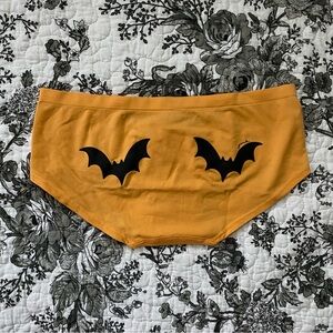 victoria's secret pink halloween hipster bikini style panties — size extra small